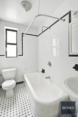 Rented by Bond New York | media 5