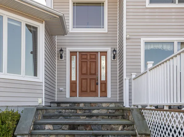 219 Shaker Hill Road, Alfred, ME 04002