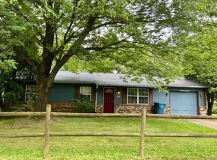 1334 Countryside Ln, Indianapolis, IN 46231