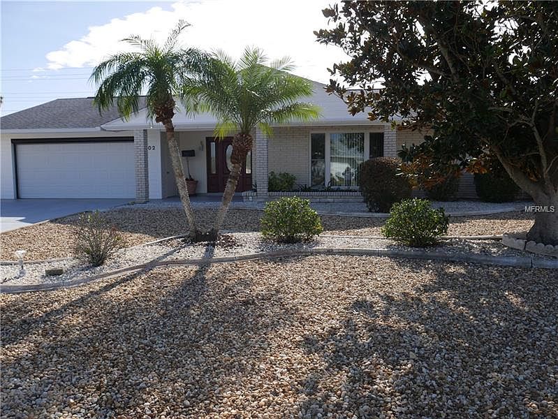 1st image of 802 La Jolla Ave