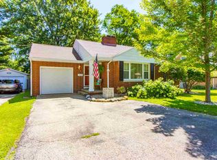 502 Spring St, Washington, IL 61571