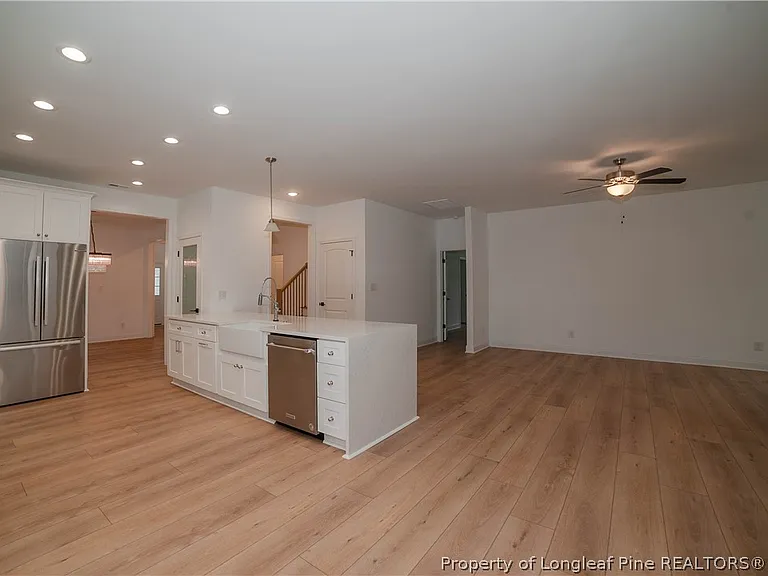 212 Stafford Ave — Photo 20