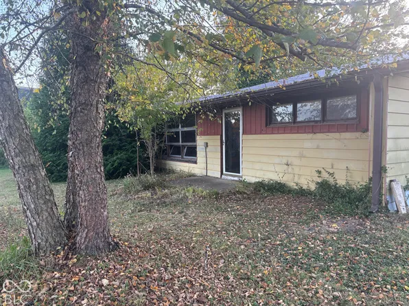 8370 S State Road 39, Clayton, IN 46118