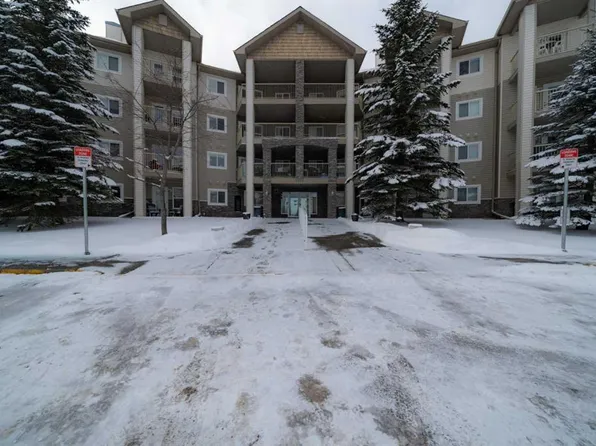 5000 S Somervale Ct SW #425, Calgary, AB T2Y 4M1