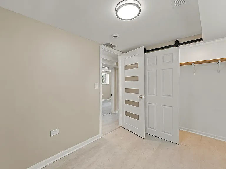 4819 W Superior St — Photo 13