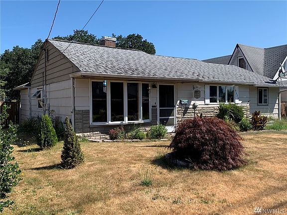 4th image of 6529 93rd St SW