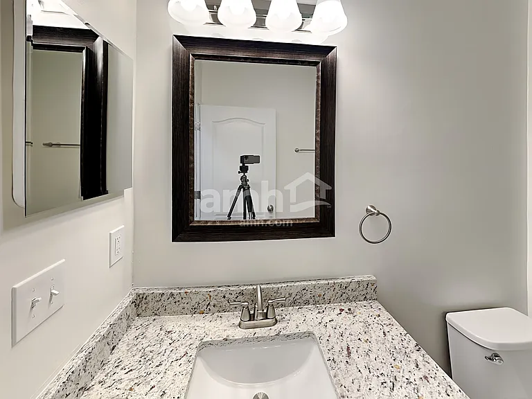 2433 Adams Lake Blvd — Photo 18