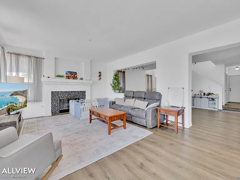 2385 Country View Gln — Photo 9