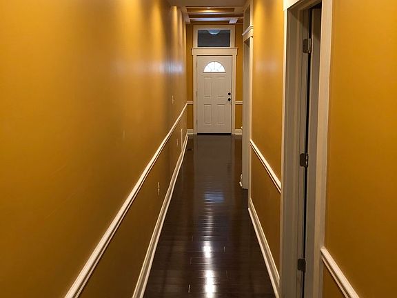 3rd image of 716 N 48th St #1