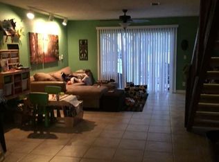 561 N Pine Island Rd, Plantation, FL 33324