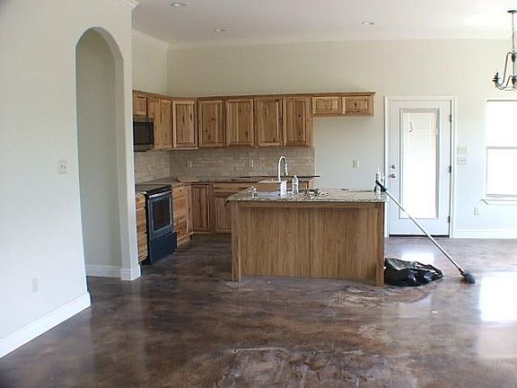 2nd image of 419 Penny Ct