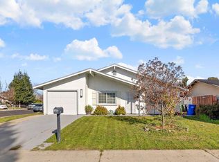 8751 Torrey Way, Elk Grove, CA 95624