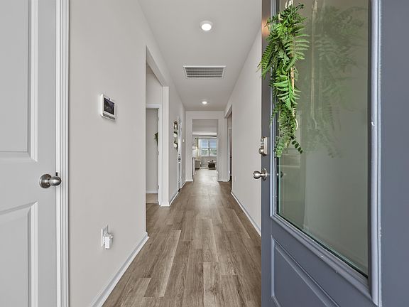 4th image of 3034 Fair Ridge Way