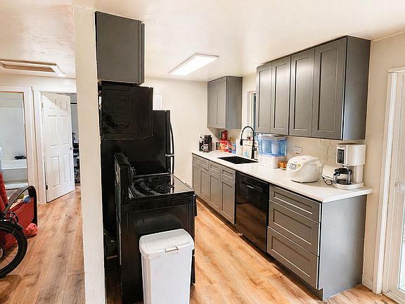 5th image of 1721 Olympic Ave #1721