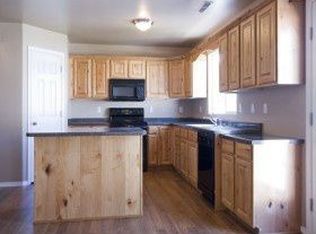 10758 Pine Shadow Rd, South Jordan, UT 84095