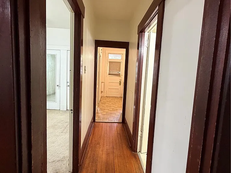 5730 Howe St #1 — Photo 7