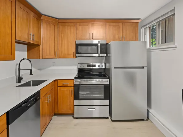 Franklin Eastlake, 2711 Franklin Ave E APT 5, Seattle, WA 98102