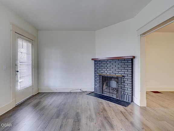 4th image of 537 E Macon St