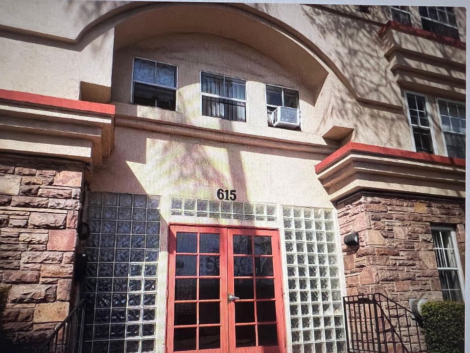 1st image of 615 S Rossmore Ave #F100