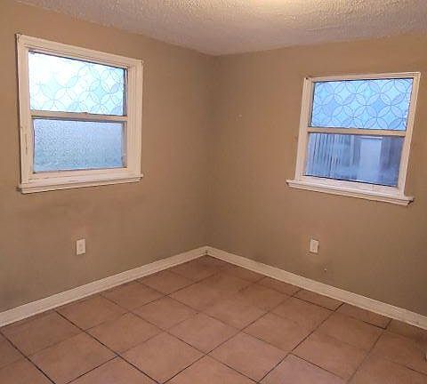 4th image of 2300 5th St S #A