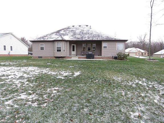 4th image of 2539 Forest Springs Dr