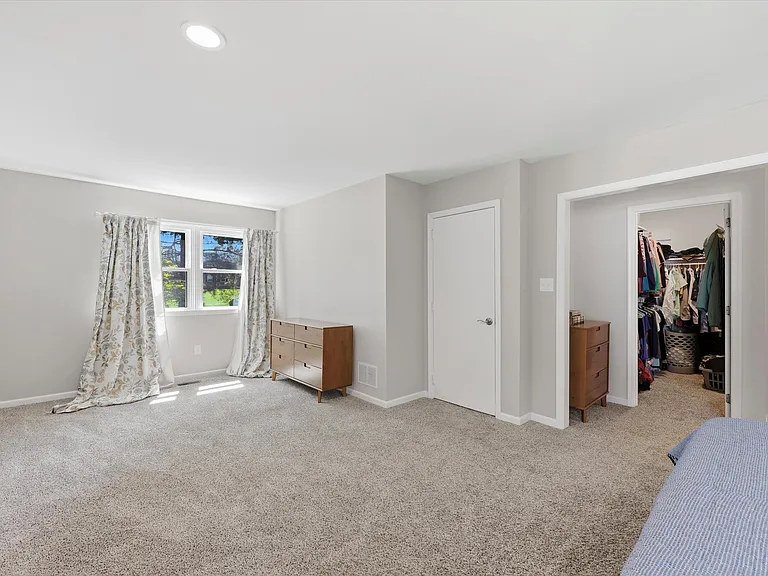 615 W Rosedale Ave — Photo 19