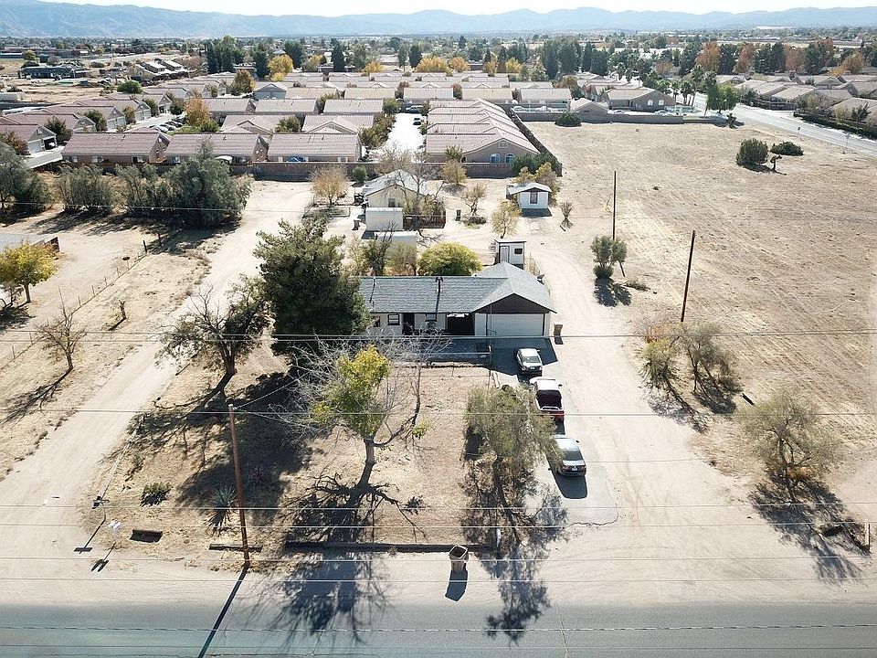 1st image of 16749 Sultana St