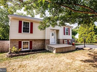10808 Bent Tree Dr, Fredericksburg, VA 22407