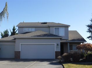 2831 Troon Ct, Richland, WA 99354