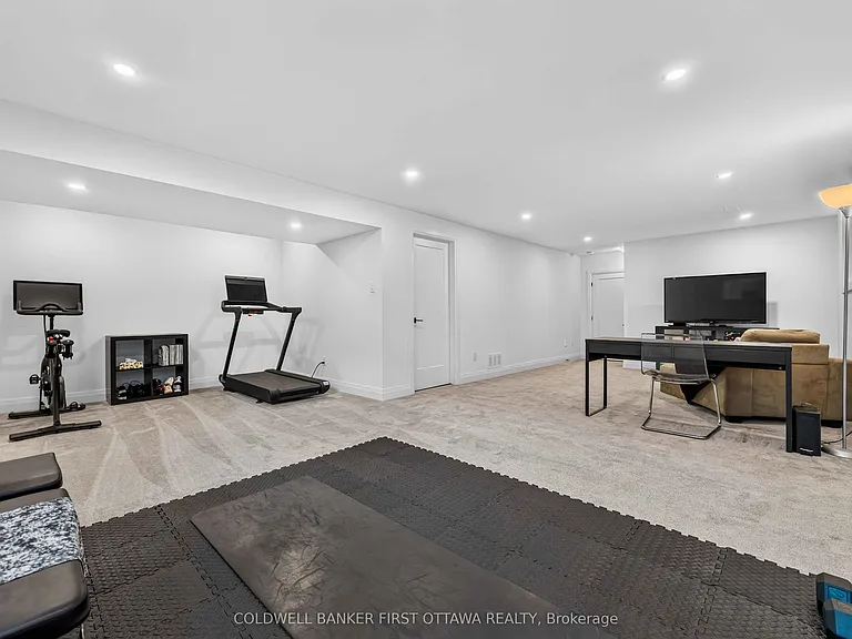 286 Cornice St — Photo 40