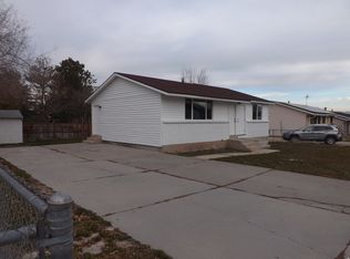 7478 W Washington Rd, Magna, UT 84044