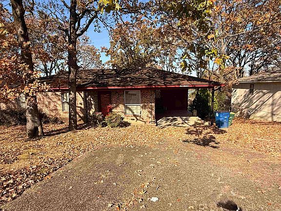 2nd image of 516 Paula Dr