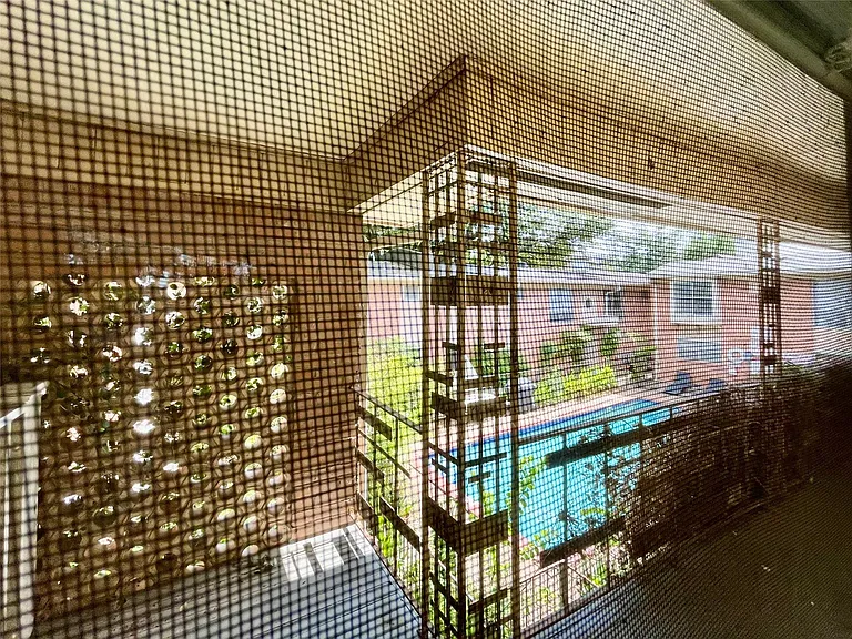3420 Mount Vernon St #8 — Photo 9