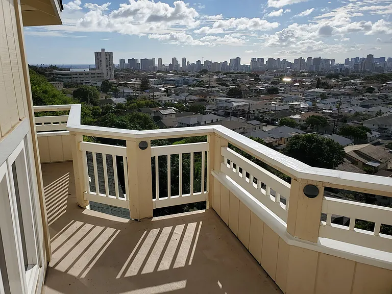 3452 Sierra Dr — Photo 3