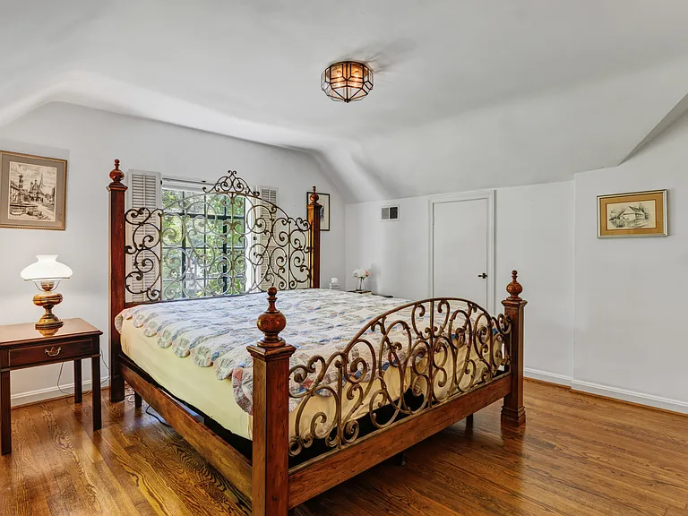 3402 Halcyon Dr — Photo 29