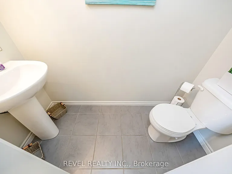 19B Guthrie St — Photo 18