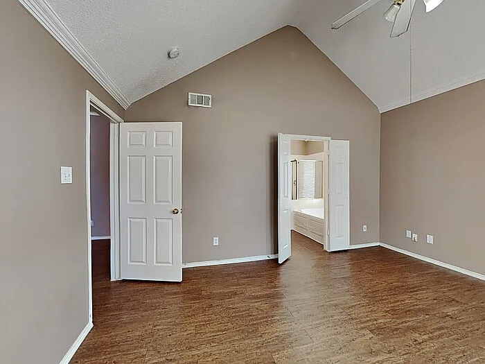 110 Meadow Ct — Photo 8