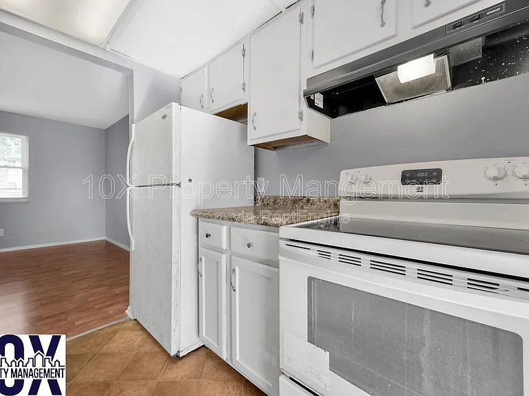 3071 Rotunda Ct S — Photo 12