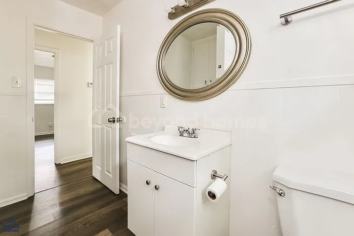 5708 Wisteria Ct — Photo 12