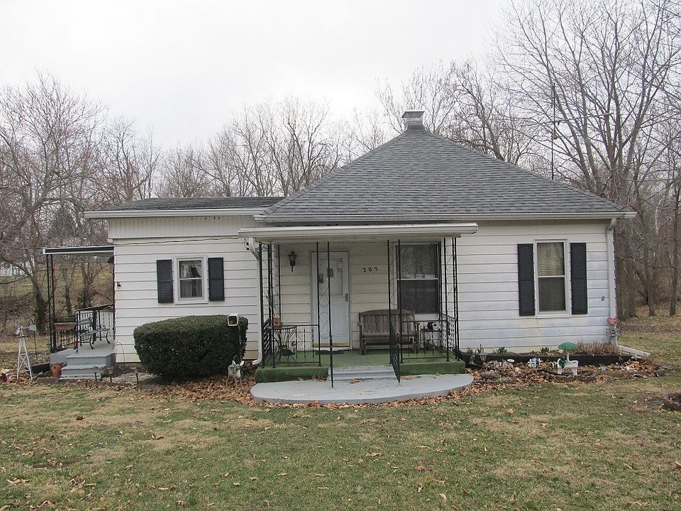 1st image of 205 N Cleveland Ave