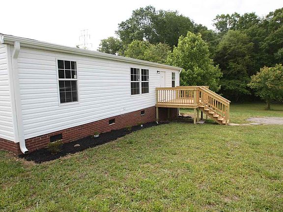 4th image of 847 Amethyst Ln