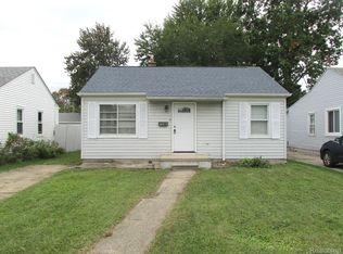 26613 Townley St, Madison Heights, MI 48071