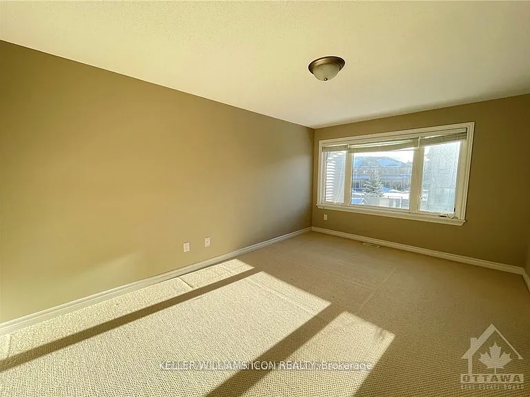 957 Fletcher Cir — Photo 9