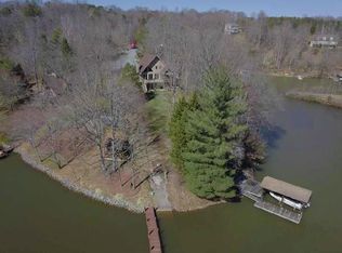 2340 Navigation Poin, Goodview, VA 24095