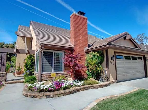 2nd image of 389 Sacramento Dr