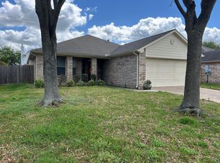 5119 Spring Oak Dr, Pasadena, TX 77505