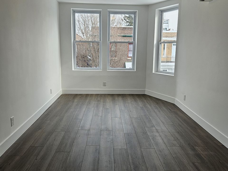 1st image of 312 E 26th St #2