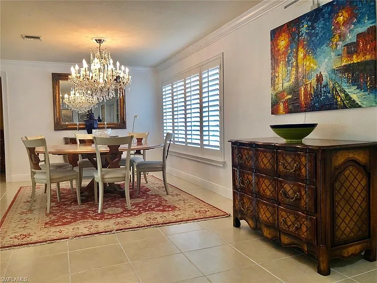 283 Cypress Way W — Photo 9