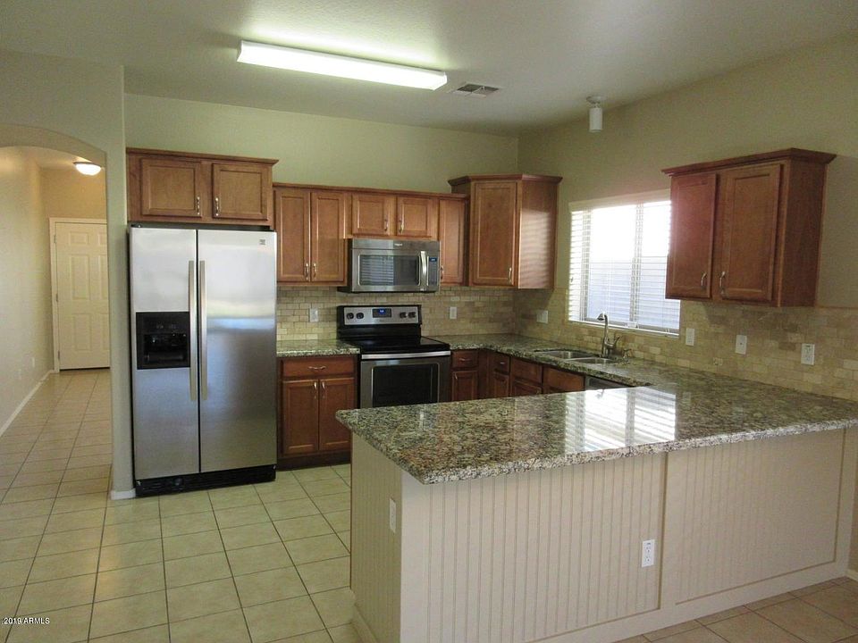 1st image of 1377 W Brangus Way