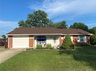 4028 Schenley St, Enon, OH 45323